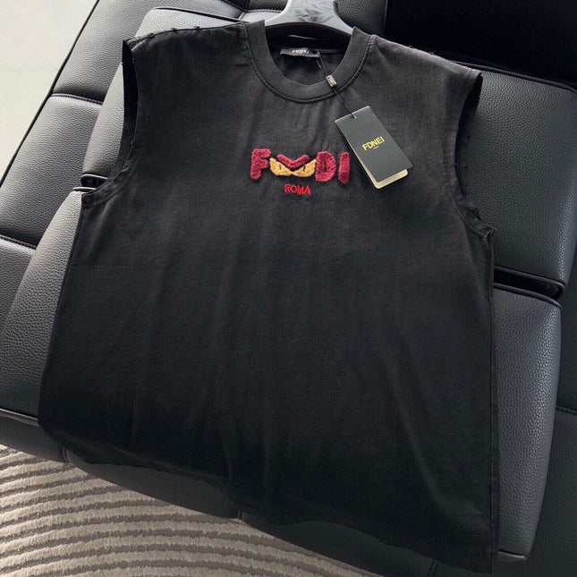 FENDI 26S SLEEVELESS T-SHIRT 158