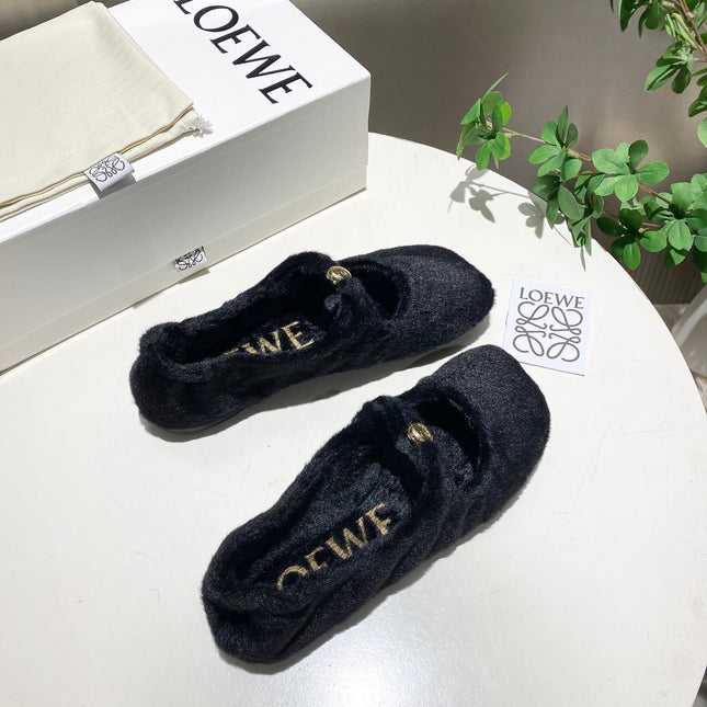 LOEWE 26S BALLET FLATS IN BLACK SHEARLING