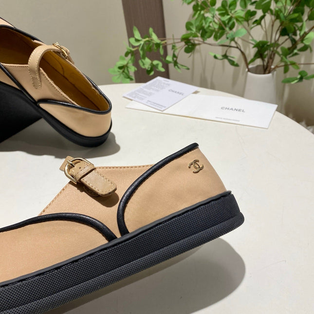CHANEL 26S MARY JANE FLAT IN BLACK MIX BEIGE FABRIC AND LAMBSKIN