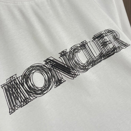 MONCLER 26S SHORT-SLEEVE T-SHIRT 697