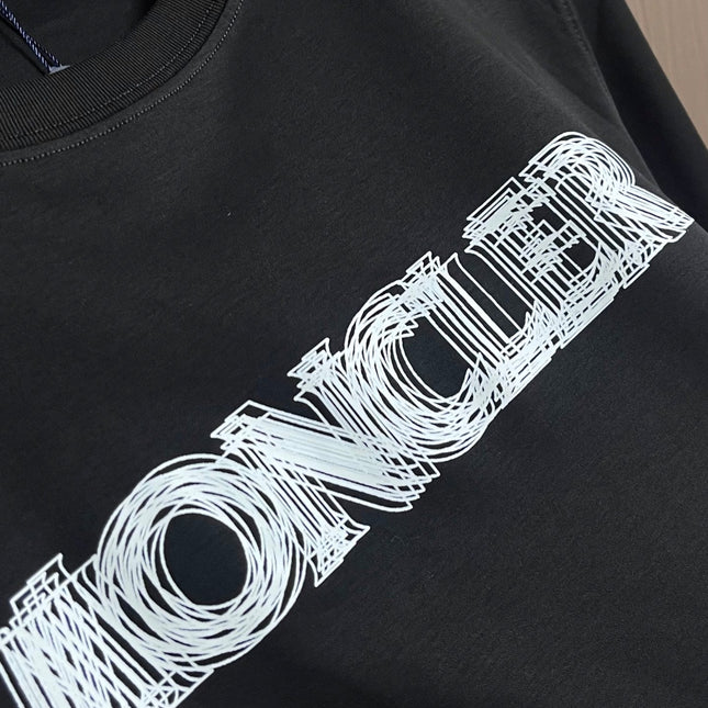 MONCLER 26S SHORT-SLEEVE T-SHIRT 696