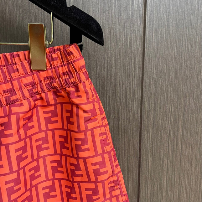 FENDI 26S SHORTS 374
