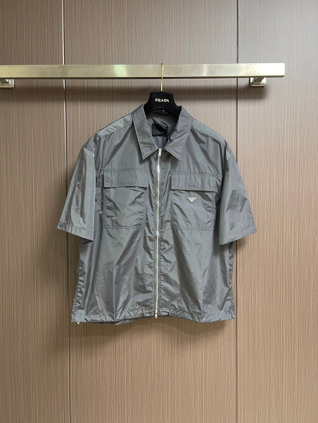 PRADA 26S SHORT-SLEEVE ZIP-UP SHIRT 1035