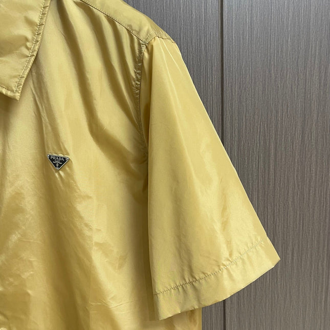 PRADA 26S SHORT-SLEEVE ZIP-UP SHIRT 1034