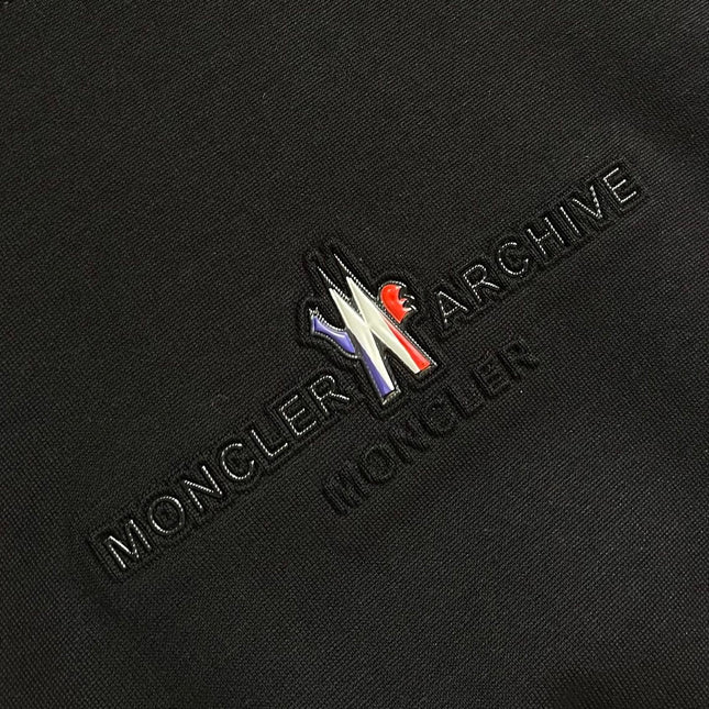 MONCLER 26S SHORT-SLEEVE T-SHIRT 678