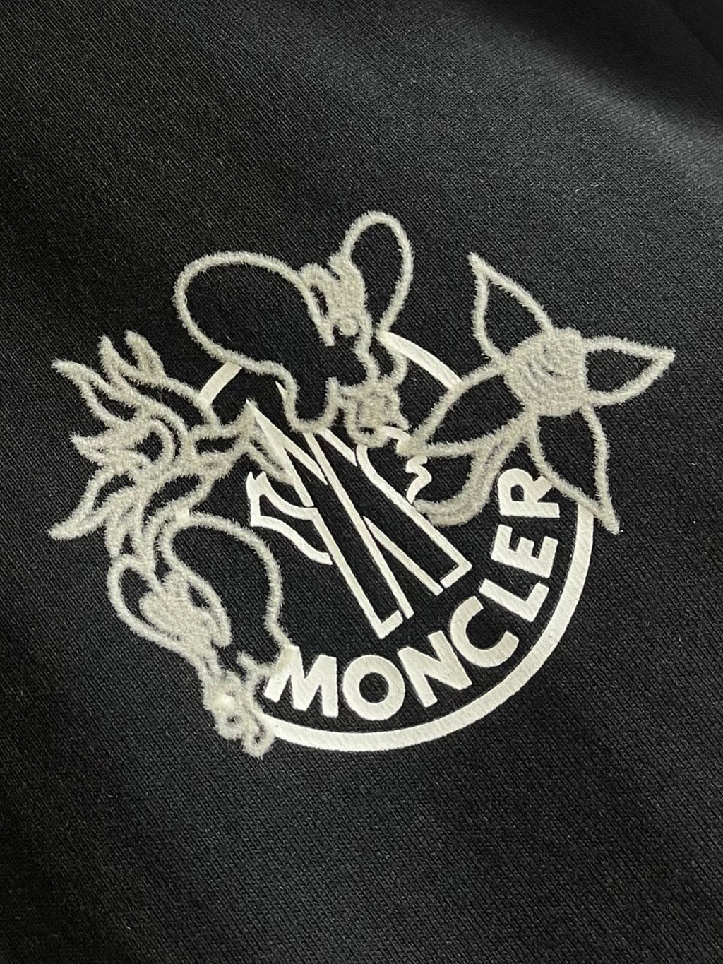 MONCLER 26S SHORT-SLEEVE T-SHIRT 680