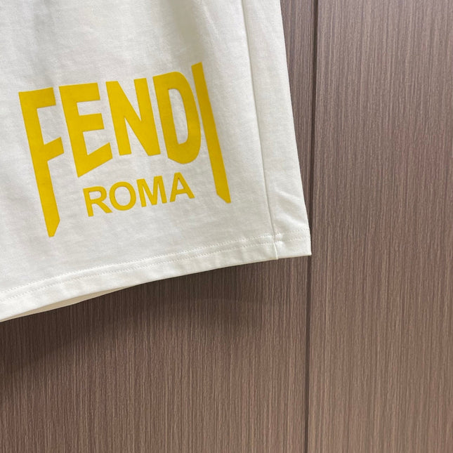 FENDI 26S BERMUDA SHORTS 242