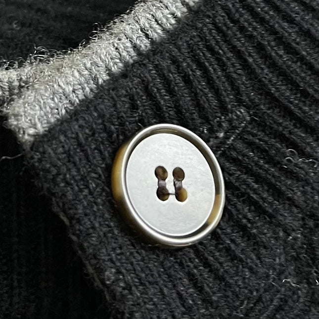 LORO PIANA 26S CREW-NECK KNIT CARDIGAN 907