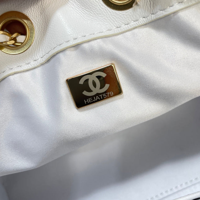 CHANEL 26S HOBO BAG 22 IN OFF-WHITE WOVEN SYNTHETIC FIBER