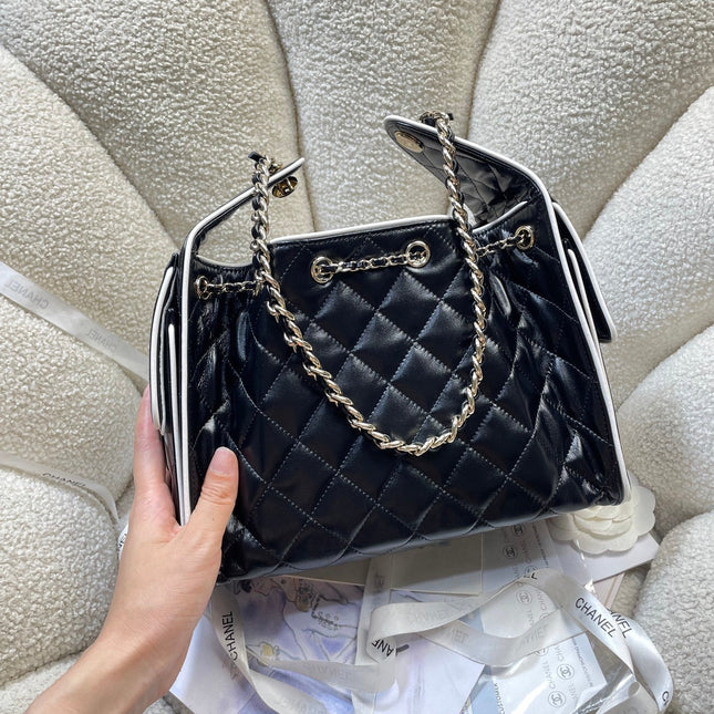 CHANEL 26S HOBO BAG 30 IN BLACK SMOOTH CALFSKIN
