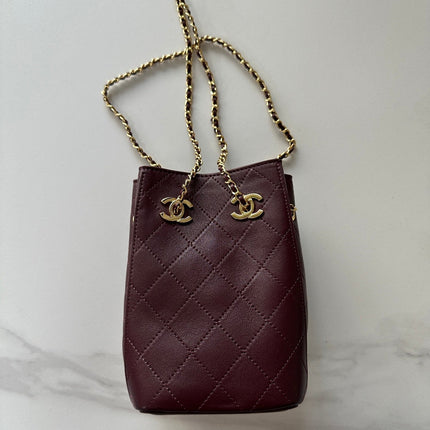 CHANEL 26S MINI BUCKET BAG 18 IN BURGUNDY RED QUILTED CALFSKIN GOLD HARDWARE