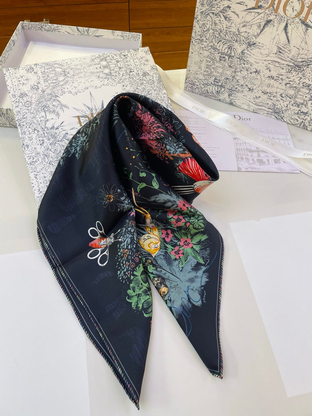 DIOR 26S SCARF 90CM IN SILK 318395