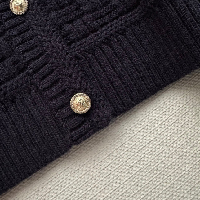 CHANEL 25S KNITTED SWEATER 630