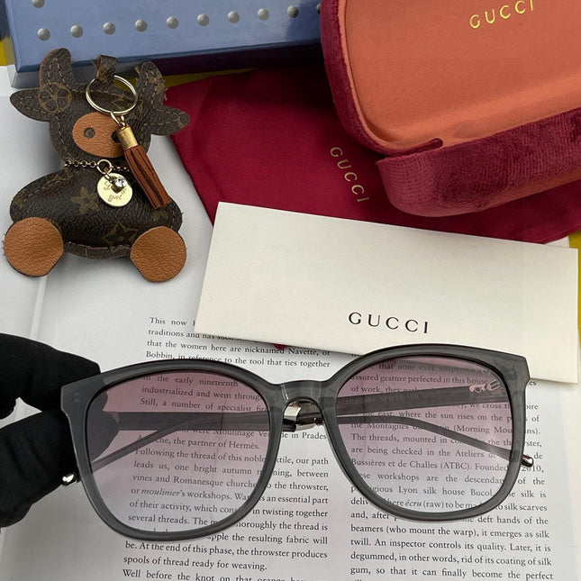 BUTTERFLY FRAME SUNGLASSES G15500 IN ACETATE
