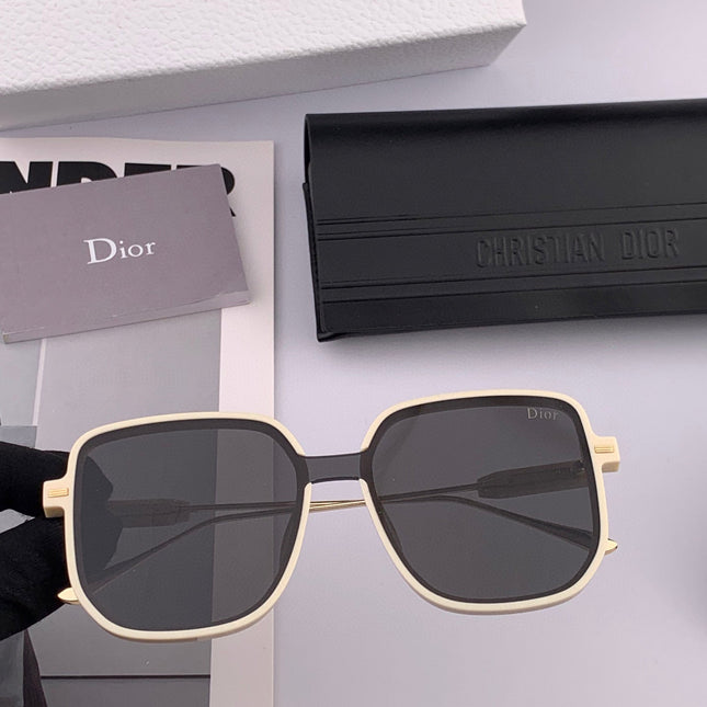 MONTAIGNE SUNGLASS D288 IN METAL