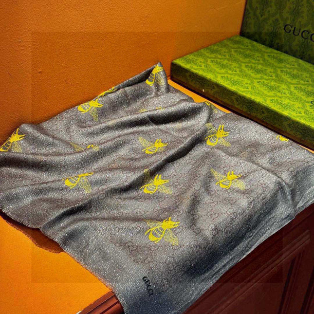 GUCCI 25S SCARF 200 IN CASHMERE SILK 692966