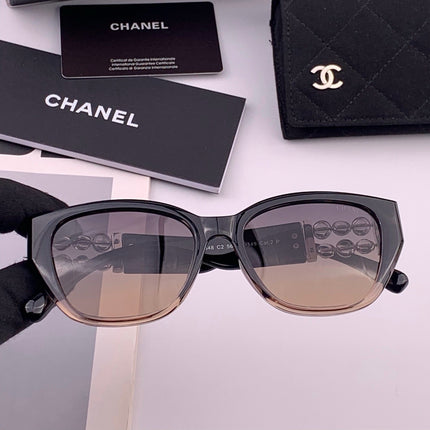 CHANEL 26S BLACK RECTANGULAR FRAME IN ACETATE 406782