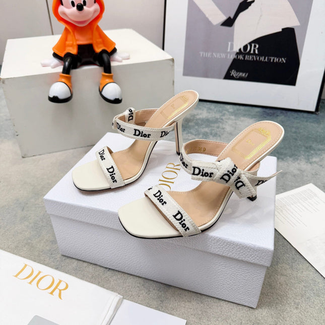 DIOR 26S HEELED SANDAL 95MM IN WHITE CALFSKIN WITH J'ADIOR STRAPS CANVAS