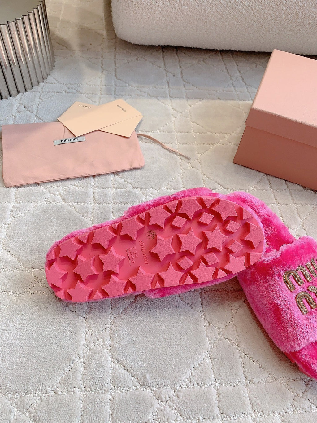 RABBIT FUR SLIPPERS MAGENTA PINK WITH EMBROIDED LOGO