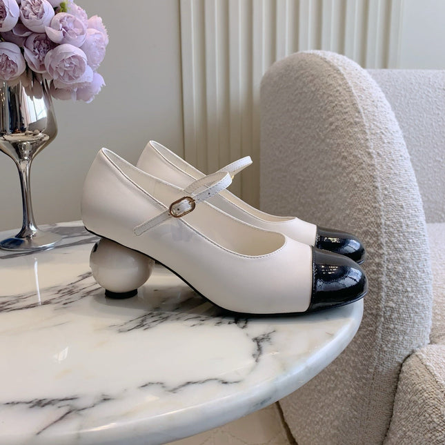 CC PEARL HIGH HEELS IN WHITE CALFSKIN