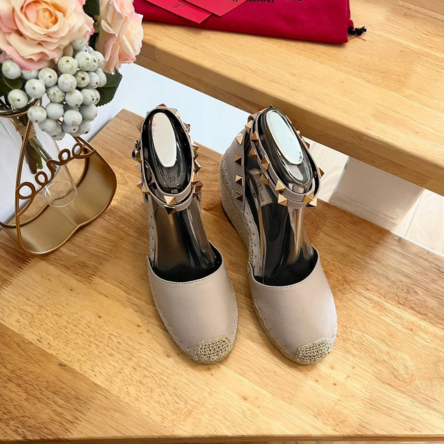 VALENTINO 26S WEDGE SHOES IN BEIGE CALFSKIN