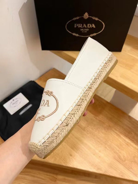 PRADA 26S EMBROIDERED LOGO ESPADRILLE FLATS IN WHITE CALFSKIN