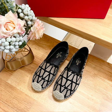 VALENTINO 26S SLIP ON SHOES IN BLACK AND BEIGE JACQUARD CANVAS