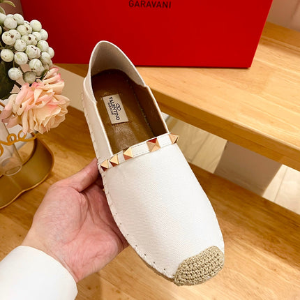 VALENTINO 26S SLIP ON SHOES IN WHITE CANVAS WITH ROCKSTUDS