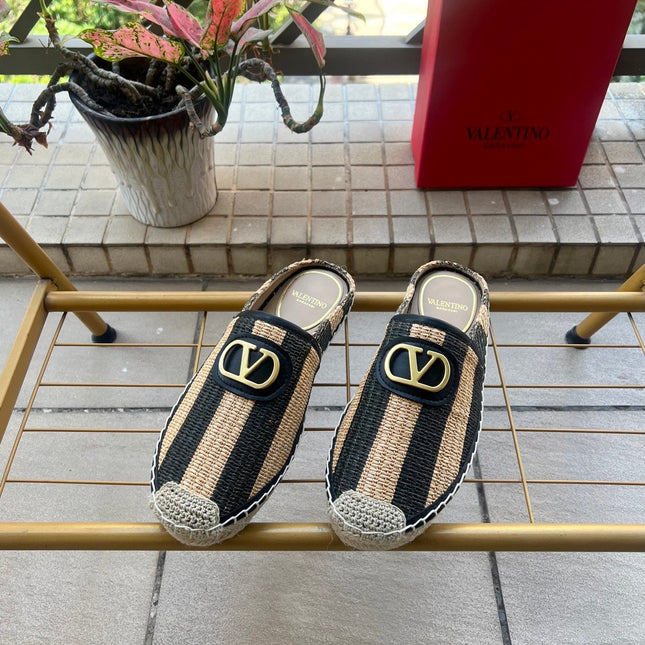 VALENTINO 26S ESPADRILLE MULES IN BLACK AND BEIGE RAFFIA