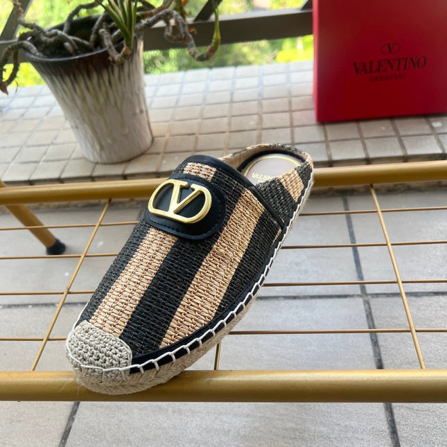 VALENTINO 26S ESPADRILLE MULES IN BLACK AND BEIGE RAFFIA