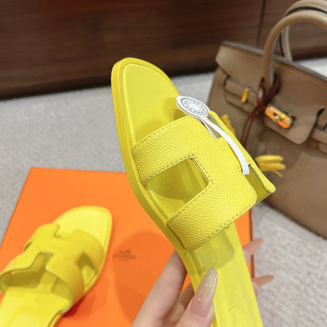 HM 26S ORAN SANDAL IN YELLOW LAMBSKIN