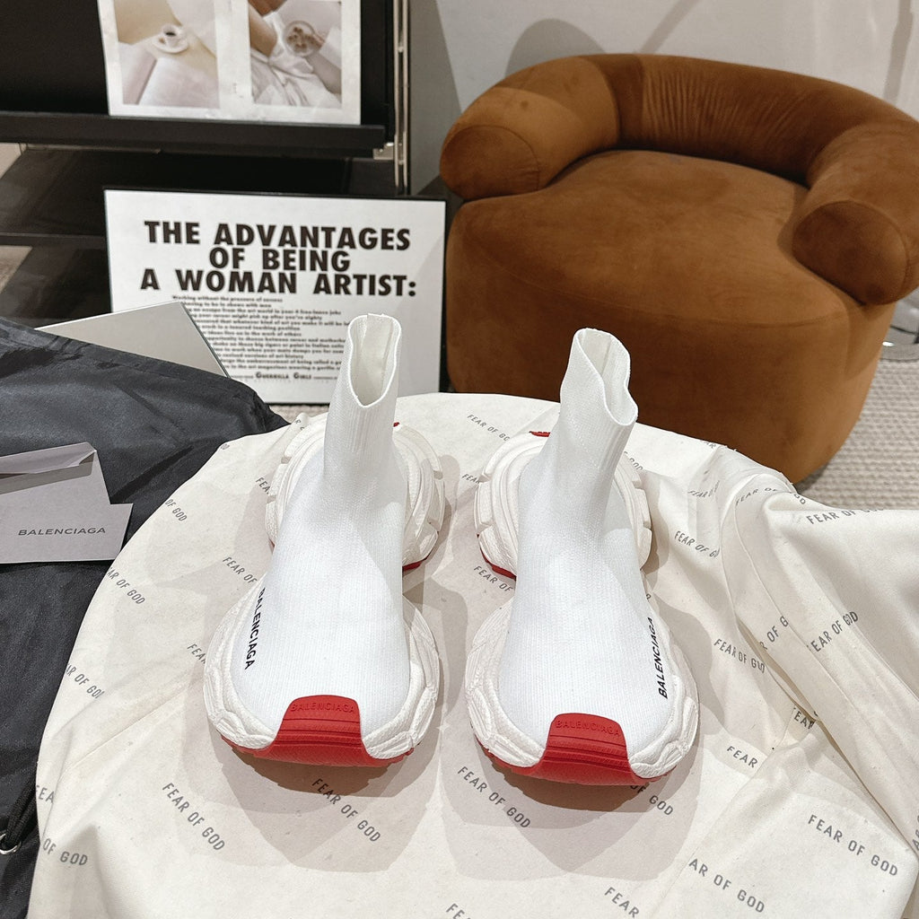 BALENCIAGA 25S SPEED TRAINER SNEAKERS 55 MM IN WHITE AND RED KNIT