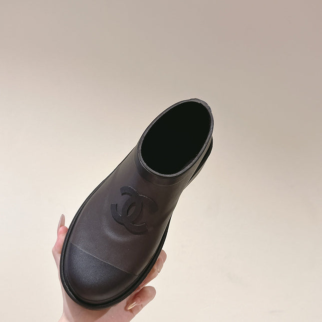 CC RAIN BOOTS IN BROWN AND BLACK TPU