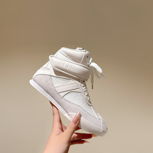 CHLOÉ 26S HIGH-TOP SNEAKERS IN WHITE CALFSKIN AND SUEDE