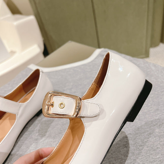 CHLOÉ 26S MARY JANE FLATS IN WHITE GLOSSY CALFSKIN