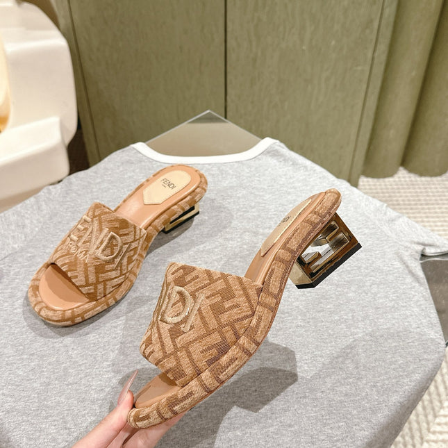 FENDI 26S HIGH SANDALS IN LIGHT BROWN FABRIC