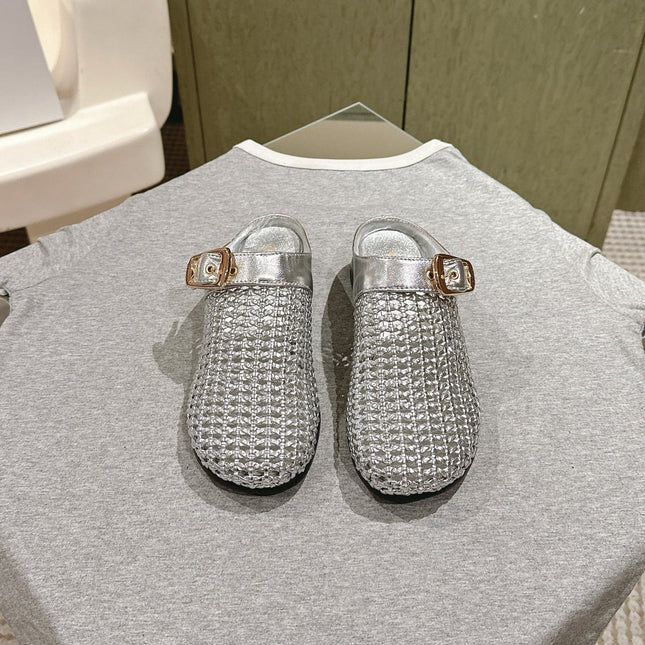 CHLOÉ 26S WOVEN MULES IN SILVER CALFSKIN