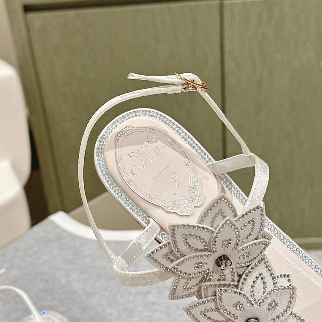 RENE CAOVILLA 26S THONG SANDALS IN CREAM WHITE LAMBSKIN FLOWER EMBELLISHED