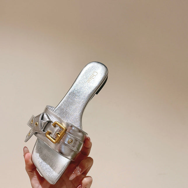 CHLOÉ 26S SLIDE SANDALS IN SILVER LAMBSKIN