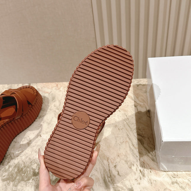 CHLOÉ 26S HIGH-HEELED SANDALS IN BROWN LAMBSKIN