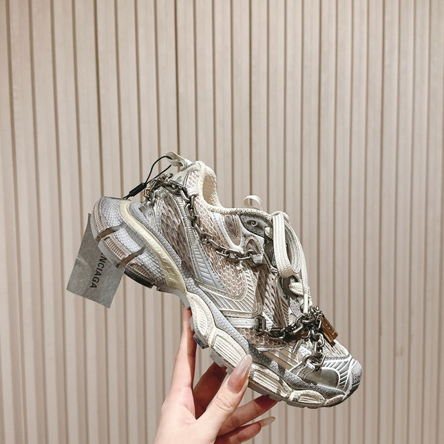 BALENCIAGA 25S 3XL SNEAKERS CHAIN-PADLOCK IN BEIGE MESH FABRIC AND SILVER PU