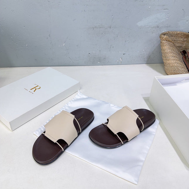 THE ROW 26S STRAP SLIDES IN BEIGE CALFSKIN