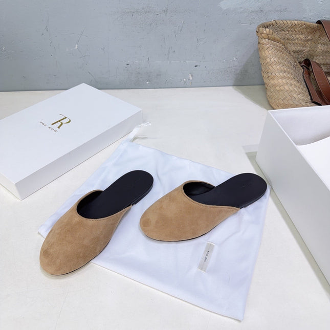 THE ROW 26S ROUND TOE MULE FLATS IN LIGHT BROWN SUEDE