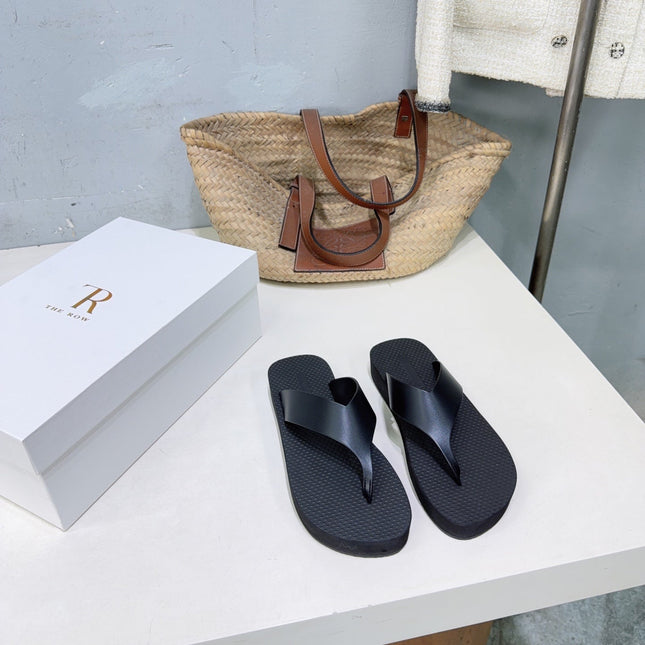 THE ROW 26S THONG SANDALS IN BLACK RUBBER AND CALFSKIN