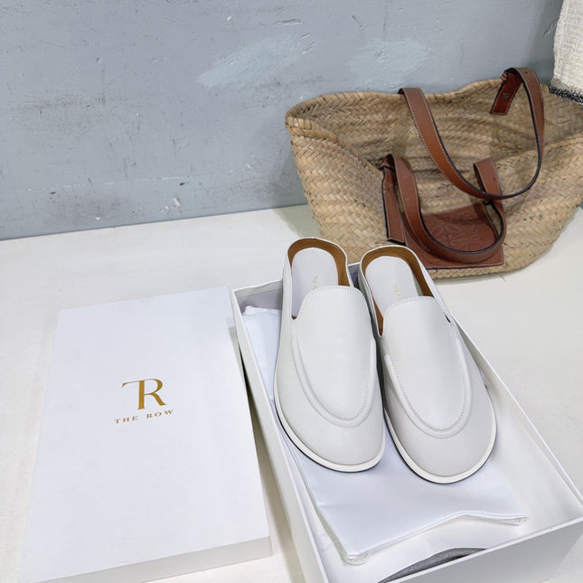 THE ROW 26S LOAFER MULES IN WHITE SMOOTH CALFSKIN