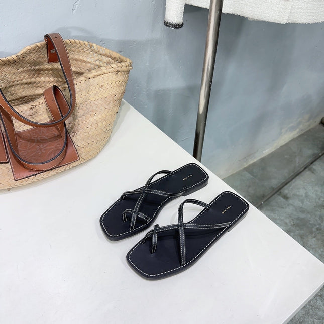 THE ROW 26S FLAT SANDALS IN BLACK CALFSKIN