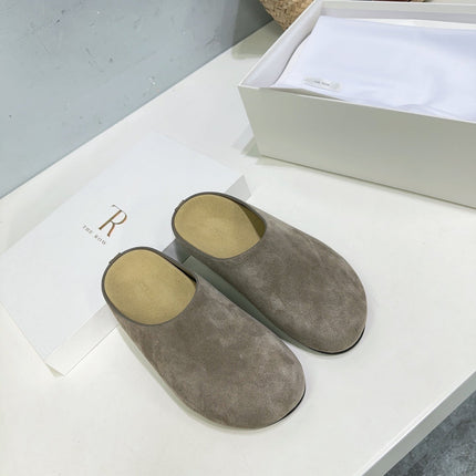 THE ROW 26S CLOG MULES IN TAUPE BROWN SUEDE