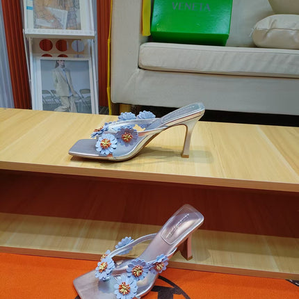 BOTTEGA VENETA 26S THONG SANDALS 90 MM IN ICE BLUE AND SILVER LAMBSKIN