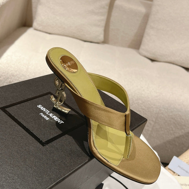 YSL 26S HEELED THONG SANDALS 85 MM IN MOSS GREEN SATIN