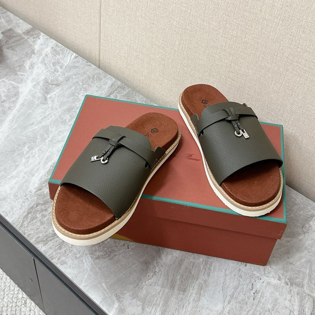 LP 26S LOCK MULE SLIDES IN OLIVE GREEN CALFSKIN SILVER HARDWARE